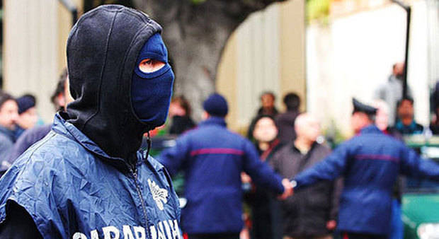 Reggio Calabria, la faida è decennale: cinque membri dei 2 clan arrestati per omicidio