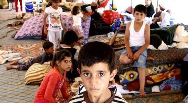 Isis, i curdi denunciano: «Rapiti 600 bambini yazidi»