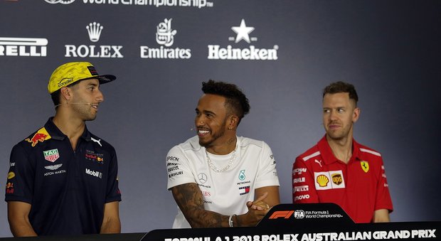 Gp Australia, Vettel: «Il sogno è vincere con la Ferrari». Che ha chiamato Loria. Il Tweet