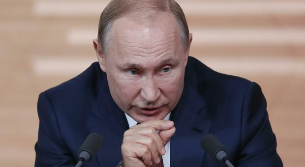 Putin, a Mosca c'è chi è pronto a voltargli le spalle: «Ma se fuggi ora ti fanno fuori»