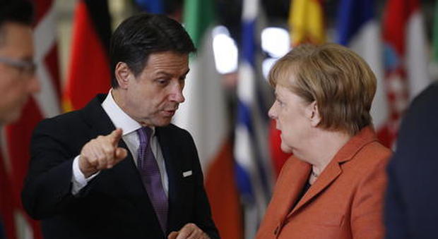 Fondi Ue, attacco frontale all'Italia E Merkel cerca la mediazione