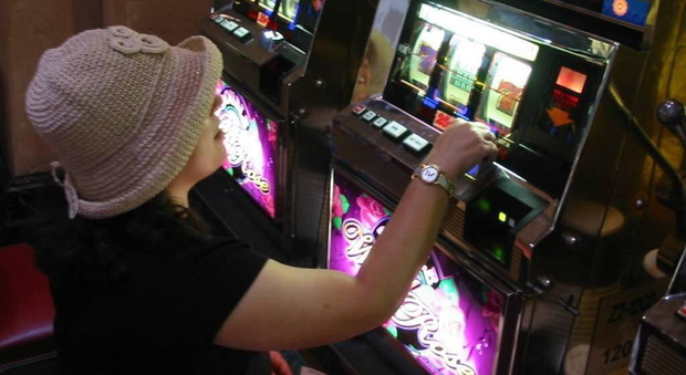 Unanimità in Consiglio comunale: sarà giro di vite sulle slot machine