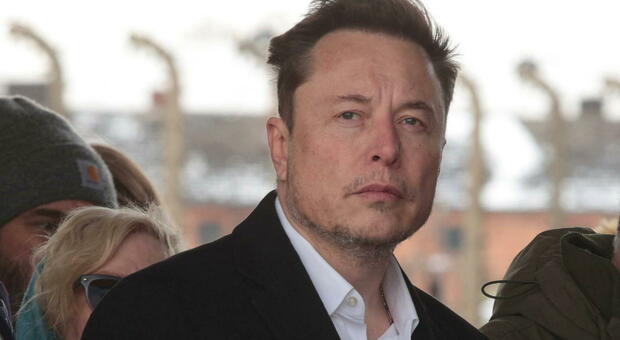 Elon Musk: «Uso ketamina per il bene degli investitori. Me lo ha prescritto il medico». Cos'è il microdosing