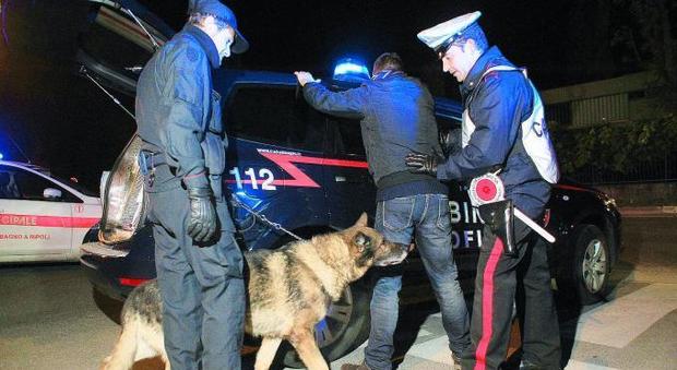 Barista spacciava hashish e cocaina: arrestato dai carabinieri