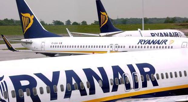 Ryanair, rissa sul volo: l'aereo fa inversione e torna indietro. Arrestato un passeggero