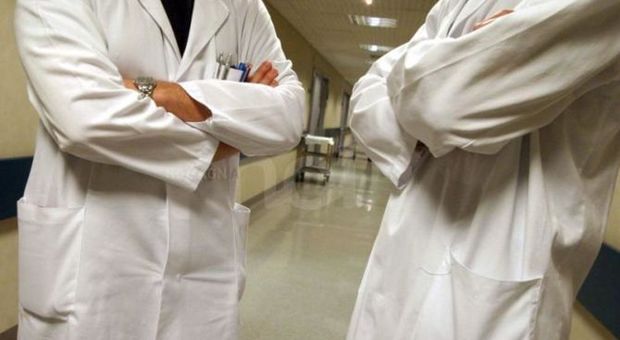 Ospedale Ariano, condannato ex primario: stipendio pieno nonostante il secondo lavoro