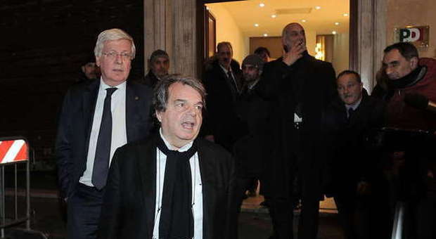 Quirinale, tocca a un politico. Oggi Renzi vede Berlusconi