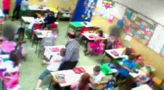 Treviso, violenza sui bambini a scuola: maestro sospeso dall'insegnamento