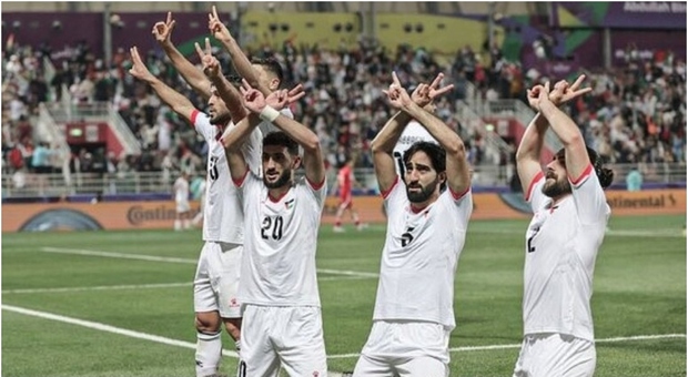 La Palestina sogna con il calcio, la nazionale senza una casa va ai quarti della Coppa d'Asia
