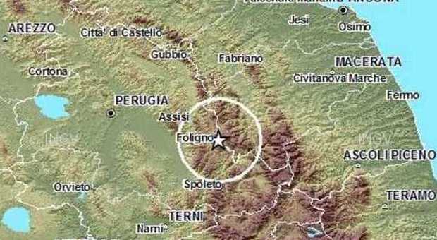 Doppia scossa di terremoto al confine tra Umbria e Marche, torna la paura