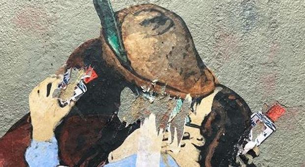 Vandalizzato il murale di TvBoy sul Coronavirus. Lo street artist: «Ne farò un altro»