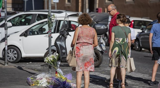 Carabiniere ucciso a Prati, «il quartiere è cambiato la notte si rischia la vita»