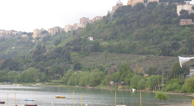Il lago di Castel Gandolfo