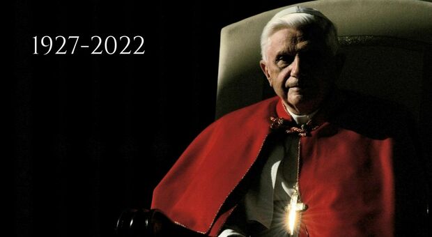 Papa Ratzinger è morto stanotte, addio a Benedetto XVI: l'annuncio del Vaticano e il dolore nel mondo