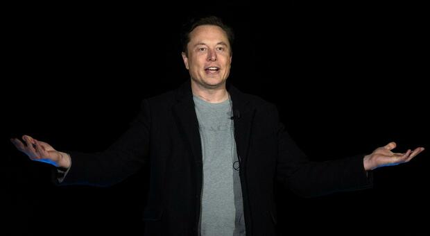 Elon Musk, persi 200 miliardi di dollari di patrimonio in un anno: ecco perché non è più l'uomo più ricco al mondo