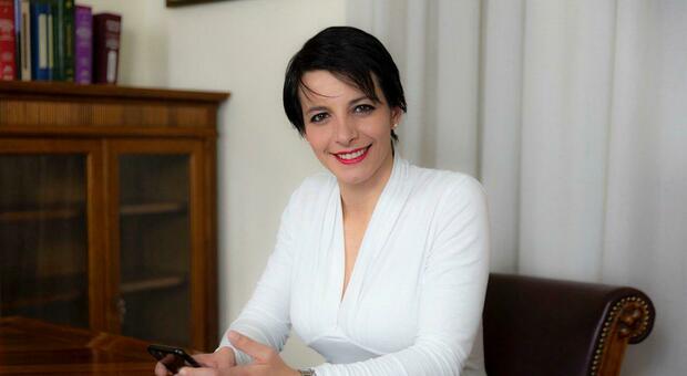Rachele Silvestri, l’ex commessa deputata del M5S alla conquista del Parlamento con FdI