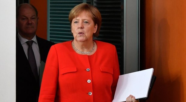 La Merkel commenta l'eliminazione della Germania: «oggi siamo tutti molto tristi»