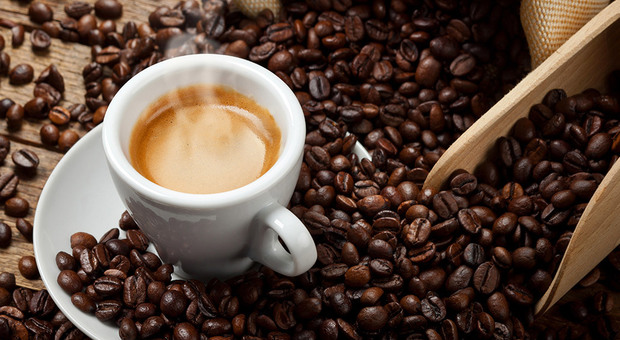 Bere caffè allontana o riduce il Parkinson