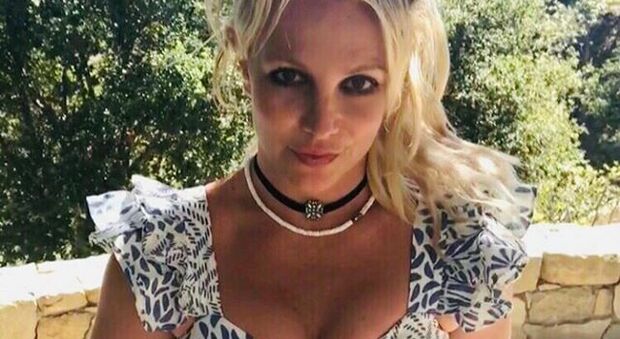 Britney Spears cerca la "libertà" in tribunale: non vuole più suo padre come tutore