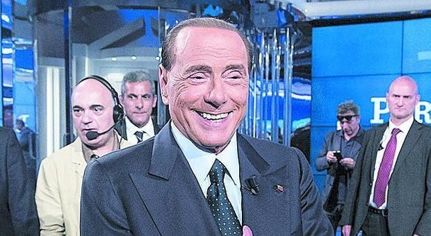 Centristi, l'offerta di Berlusconi: fate una lista