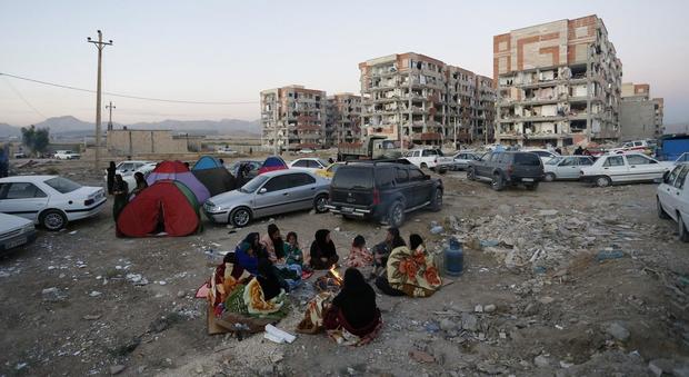 Fortissimo terremoto tra Iraq e Iran. "339 morti, 2.530 feriti". Terrore anche in Israele e Dubai