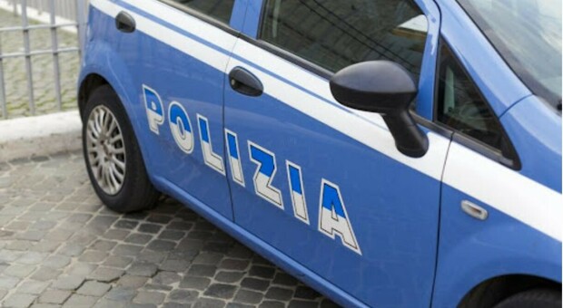 Senigallia, furto nel pianerottolo di casa: un residente e telecamere di sicurezza aiutano la polizia
