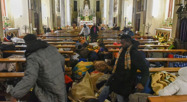 Smistati in altre località del Veneto i migranti della protesta di Cona