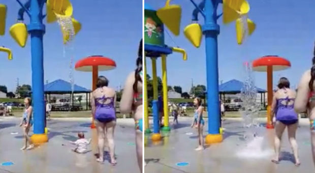 Babysitter tortura la bimba all'acqua park, il video diventa virale e la mamma lo scopre