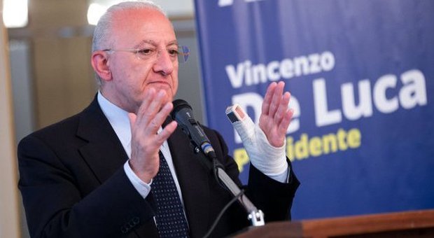 Impresentabili, De Luca denuncia Bindi: "Vogliono colpire Renzi e il governo"