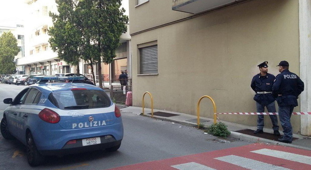 Allarme bomba in via Vespucci davanti alla sede di Equitalia