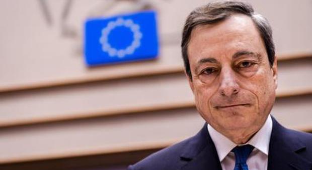 Draghi al Congresso bancario europeo: «Ripresa robusta, ma l'inflazione resta contenuta»