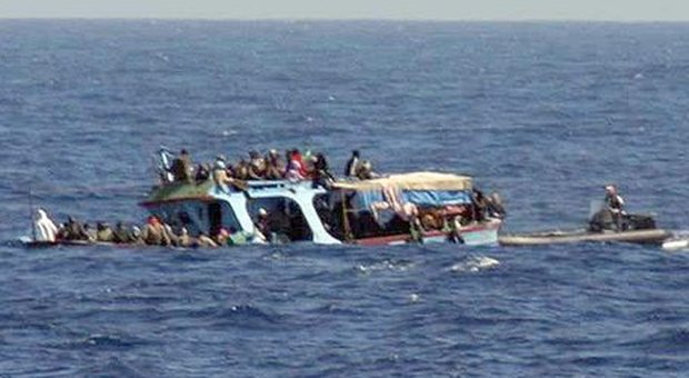Migranti, naufragio al largo della Tunisia: «70 morti»