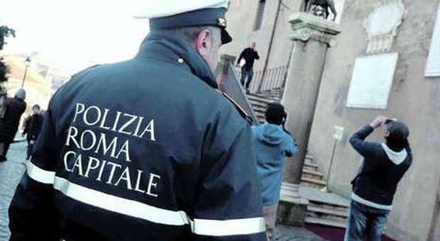 Roma, vigili assenteisti ora indaga la Procura Rischio licenziamento