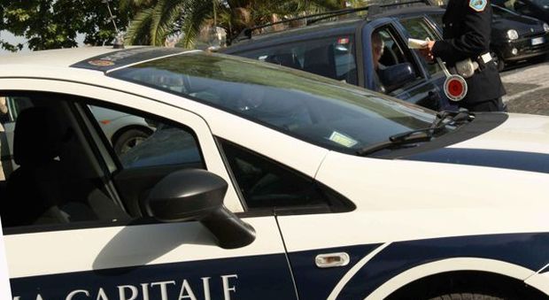 Roma, schianto tra quattro auto a corso Francia: code e rallentamenti