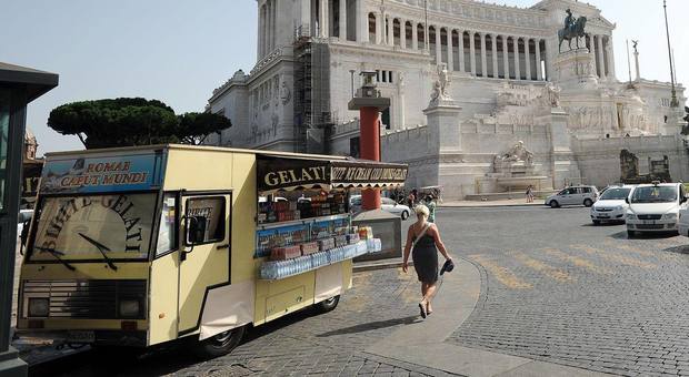 Roma, il potere dei Tredicine: «Ho cacciato l'assessore al Commercio», le intercettazioni choc