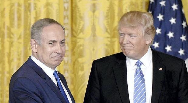 «Non c'è un amico di Israele più fedele di Donald Trump». Sorride