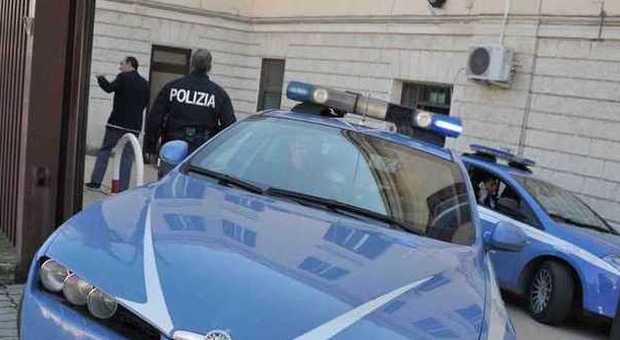 Roma, quattro rapine in una settimana: 21enne arrestato