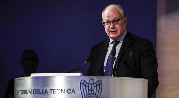 Manovra, Gualtieri: «Stop all'Iva, ma non escluse rimodulazioni. Pressione Fisco giù»