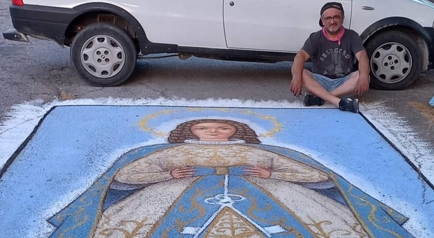 L'asfalto di Buccino diventa la tela per il madonnaro Alberto Forlenza