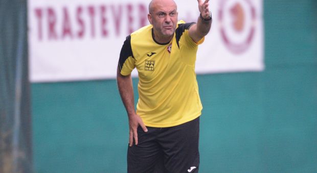 Sergio Pirozzi, in veste di allenatore