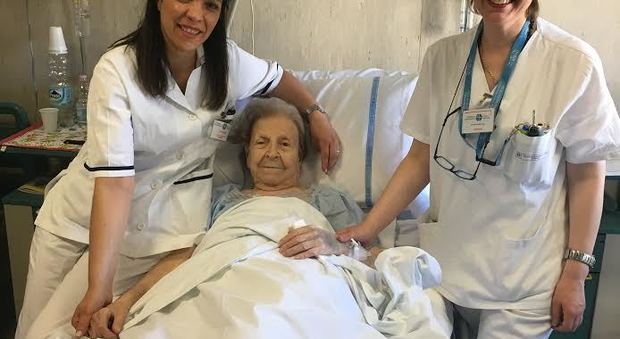 Olimpia, napoletana operata al femore a 102 anni