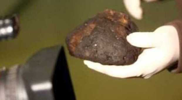 Il meteorite precipitato a Palermo (foto Petyx)