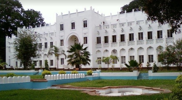 Kenya, uomini armati aprono il fuoco all'università di Mombasa: due morti