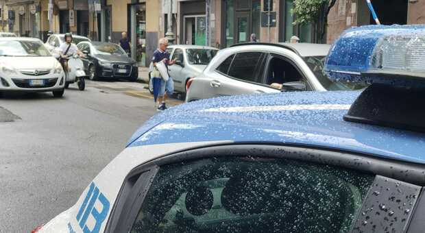 Rapina in banca a Salerno: entra con pistola e parrucca e porta via 100mila euro