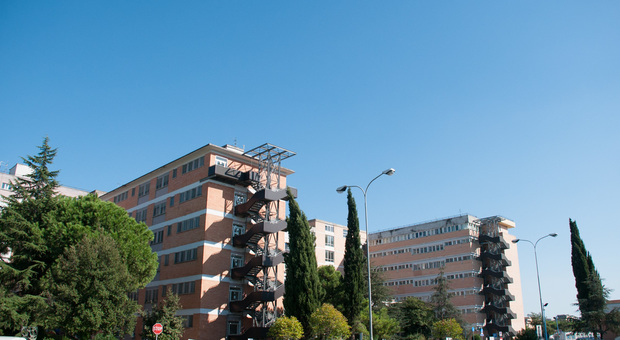 Ultimati i lavori, parcheggio "off limits" all'ospedale Goretti di Latina: la protesta