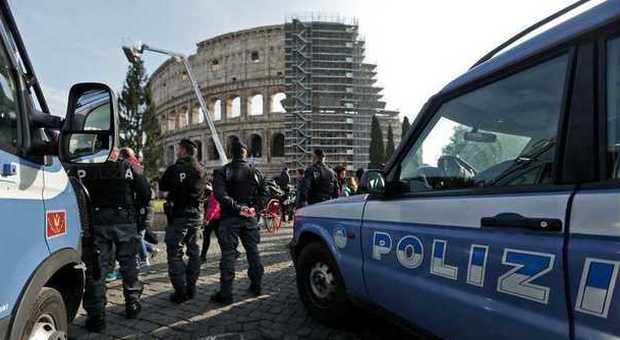 L'Isis torna a minacciare Roma e l'Italia in un video: i carri armati sul Colosseo