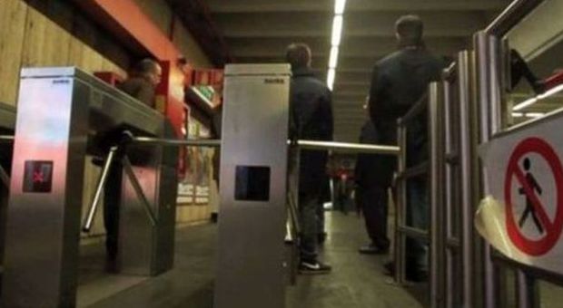 Roma, aggredita un'addetta alla biglietteria della metro Ottaviano