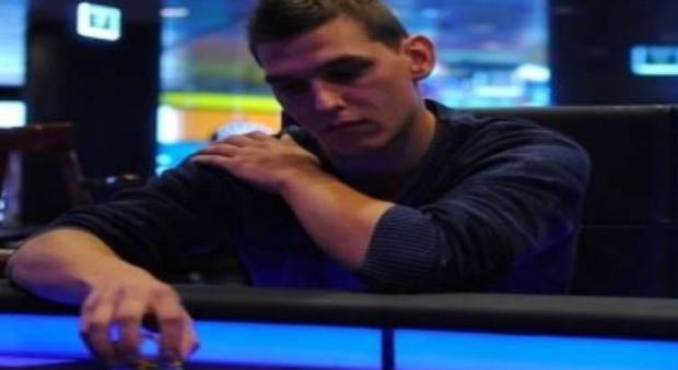 Matteo Mutti, il campione di poker morto per coronavirus a 29 anni