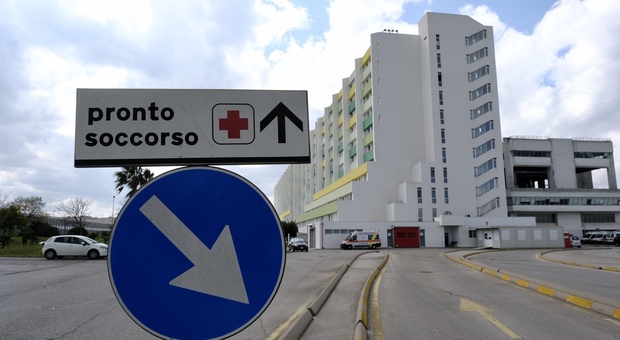 L'ospedale "Perrino" di Brindisi