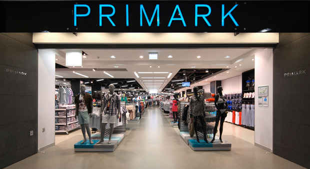 Hippie, etnica, minimal e romantica: le collezioni del primo store Primark sbarcato in Italia